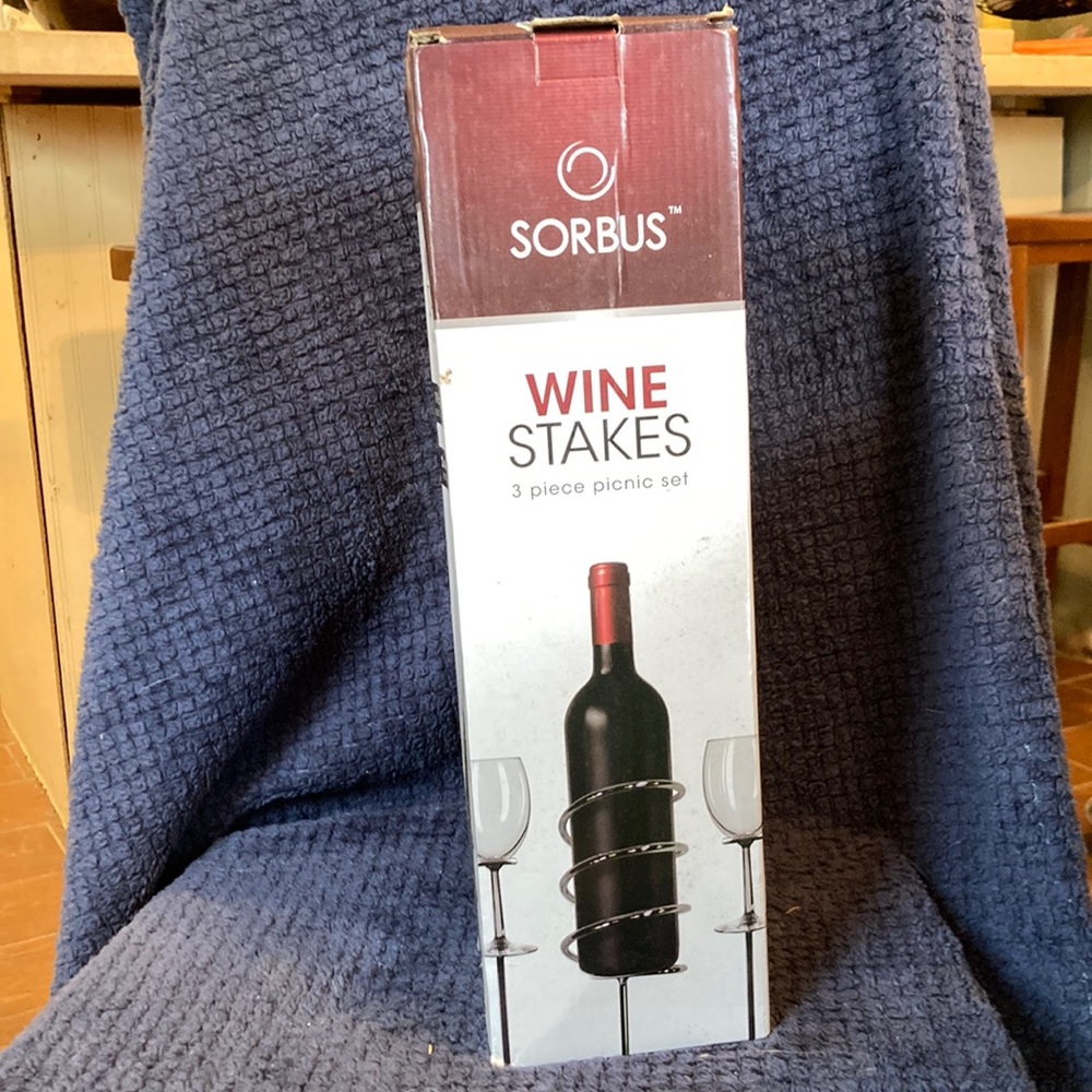 Airbus Wine Stakes 3-piece picnic set